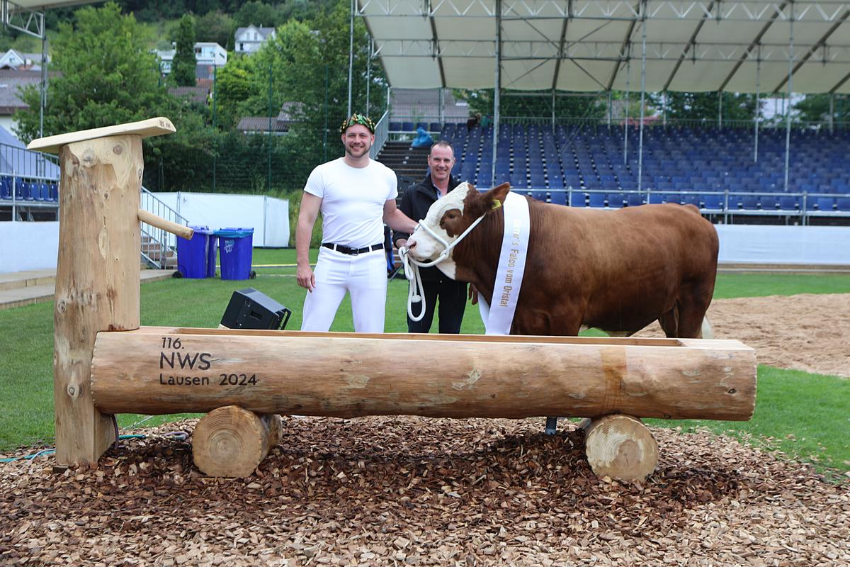 NWS Sieger Marcel Bieri mit Muni 